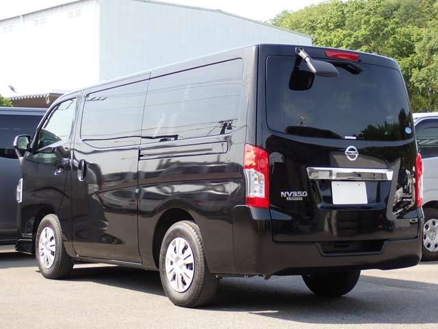 Nissan CARAVAN WAGON 2018-07 189952-3