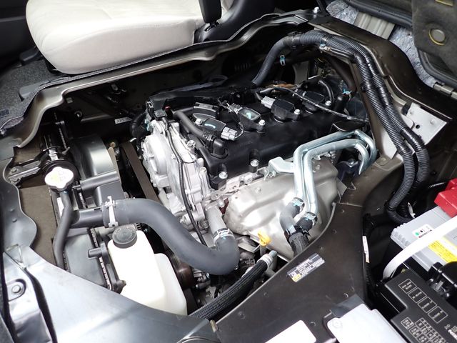 Nissan CARAVAN WAGON 2018-07 189952-29