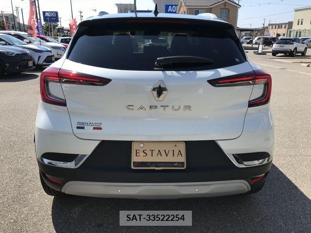 Renault CAPTUR 2022-07 317002-8