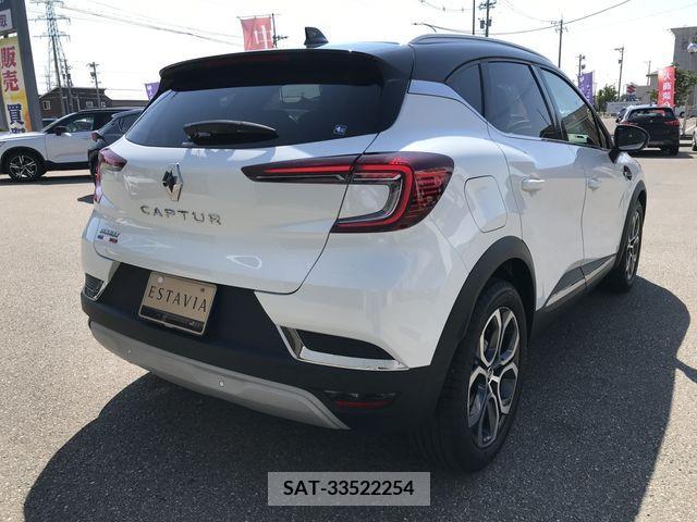 Renault CAPTUR 2022-07 317002-3