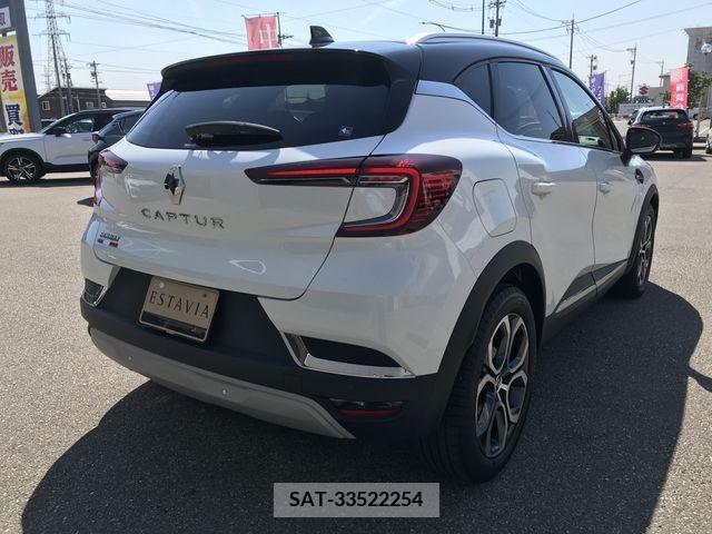 Renault CAPTUR 2022-07 317002-4