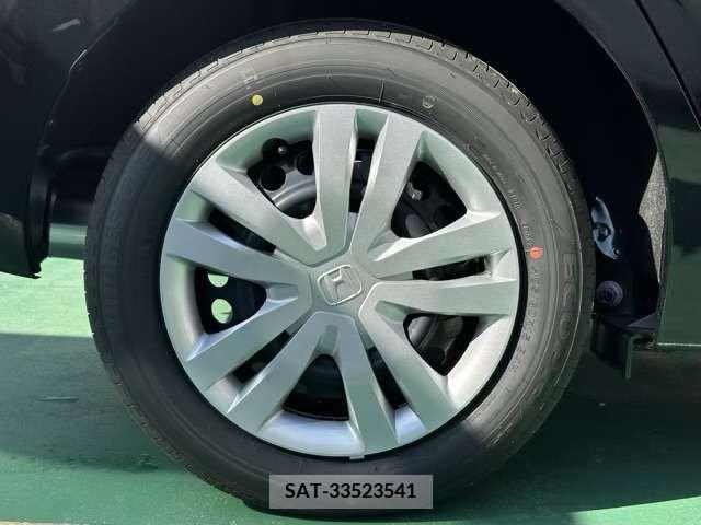 Honda FIT 2024-01 223126-19