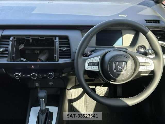 Honda FIT 2024-01 223126-12