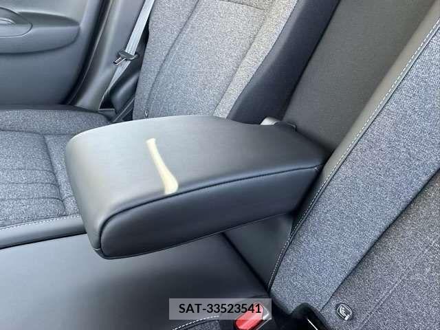 Honda FIT 2024-01 223126-8