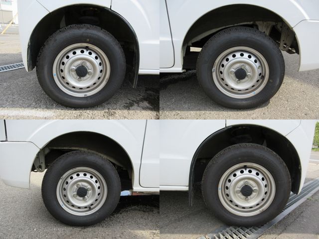 Suzuki EVERY 2017-08 12328-27