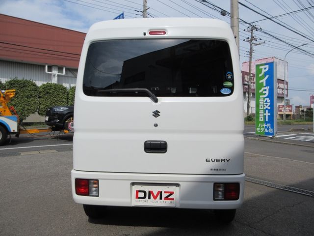Suzuki EVERY 2017-08 12328-3