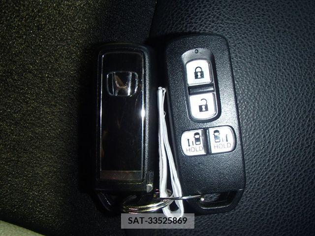 Honda N BOX CUSTOM 2022-10 224770-9