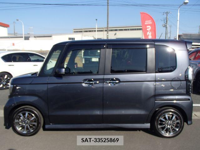 Honda N BOX CUSTOM 2022-10 224770-2