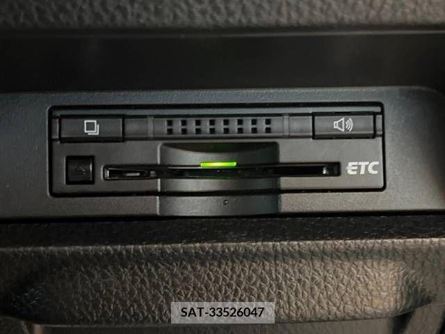 Toyota VOXY 2014-02 289354-6
