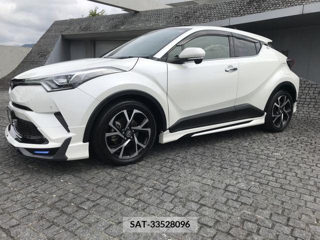 Toyota C-HR 2018-07 323043-1