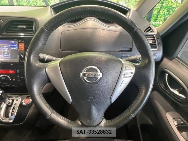 Nissan SERENA 2011-09 367720-11