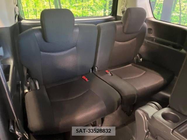 Nissan SERENA 2011-09 367720-9