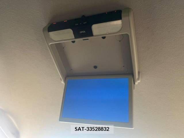 Nissan SERENA 2011-09 367720-3