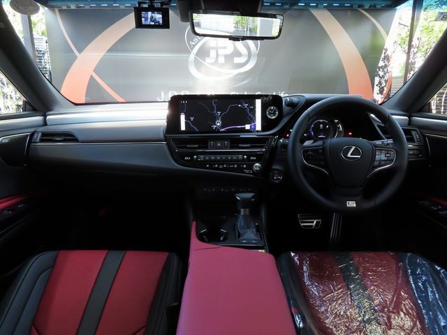 Lexus ES 2023-08 12218-2