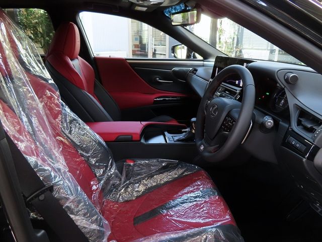 Lexus ES 2023-08 12218-15