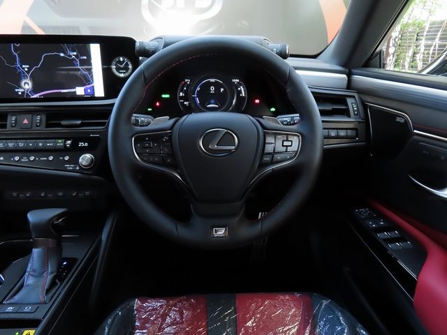 Lexus ES 2023-08 12218-20