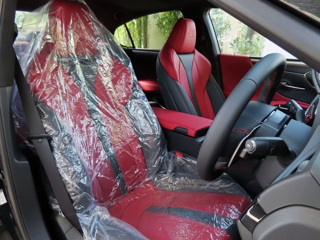 Lexus ES 2023-08 12218-16
