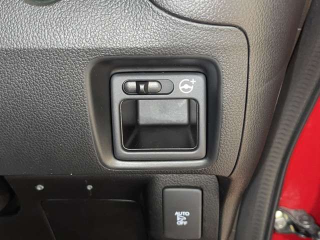 Honda N BOX SLASH 2015-06 2565-18