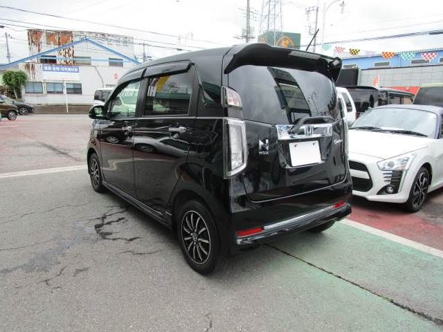 Honda N-WGN 2019-04 5556-3