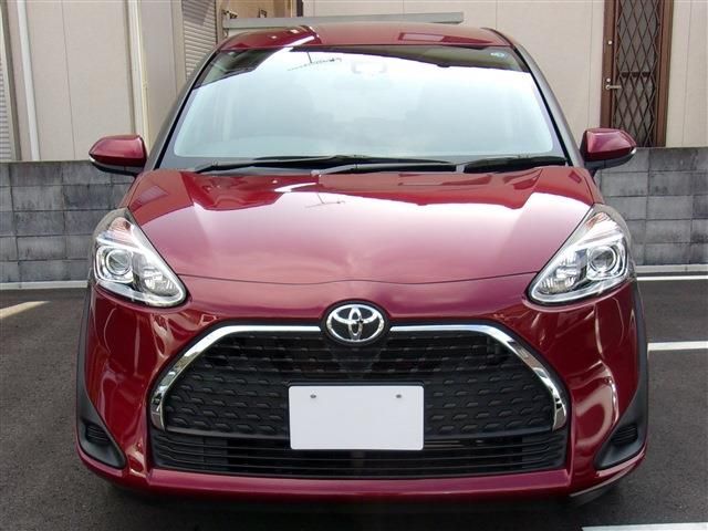 Toyota SIENTA 2021-10 193081-2