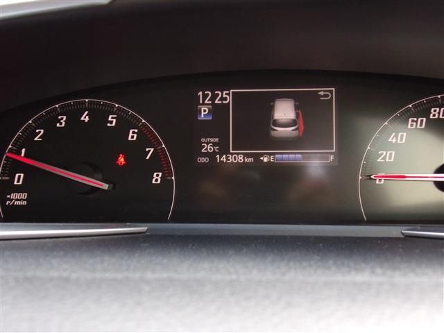 Toyota SIENTA 2021-10 193081-14