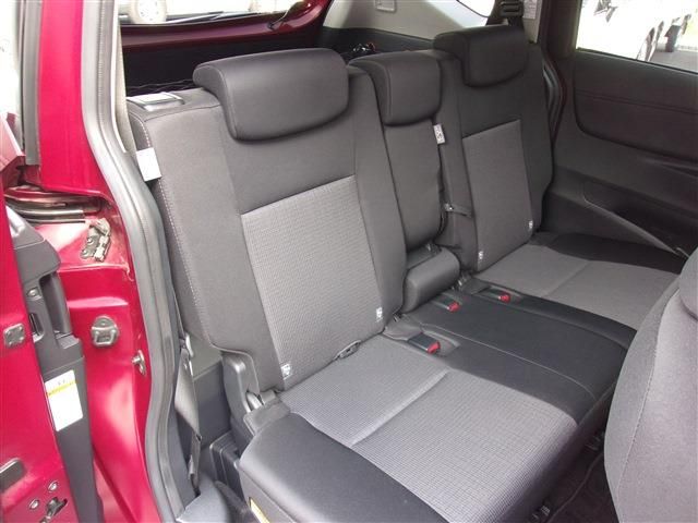 Toyota SIENTA 2021-10 193081-21