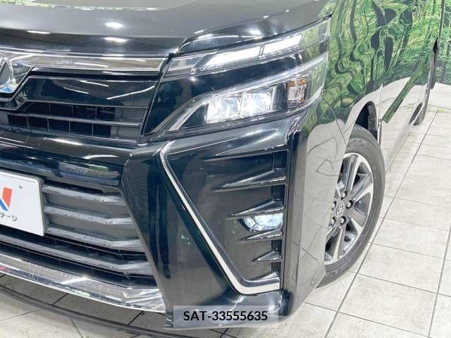Toyota VOXY 2017-07 224429-13