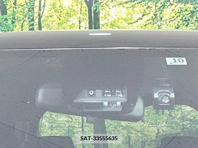 Toyota VOXY 2017-07 224429-3
