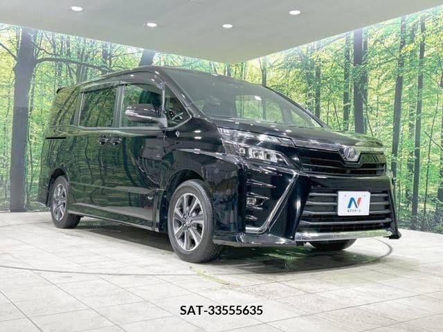 Toyota VOXY 2017-07 224429-17