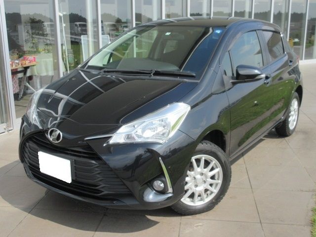 Toyota VITZ 2017-05 13035-0
