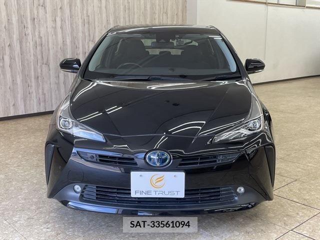 Toyota PRIUS 2019-11 283084-1
