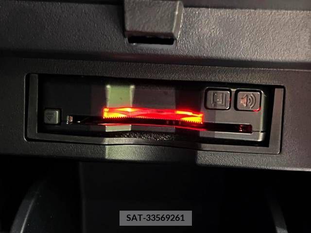 Toyota VELLFIRE 2022-09 333254-11