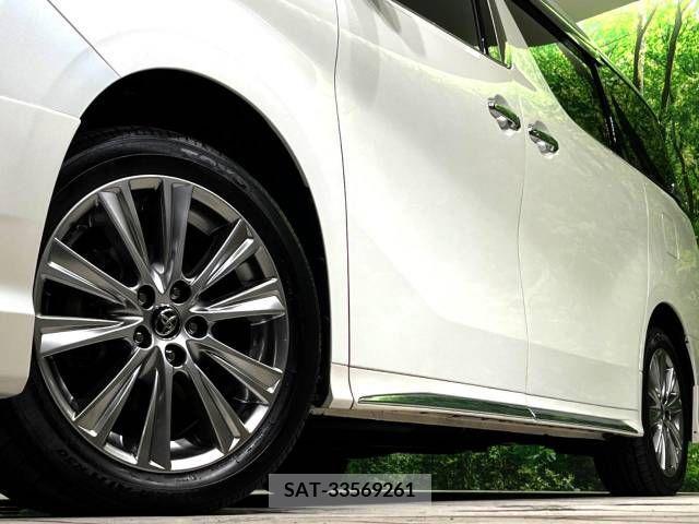 Toyota VELLFIRE 2022-09 333254-13