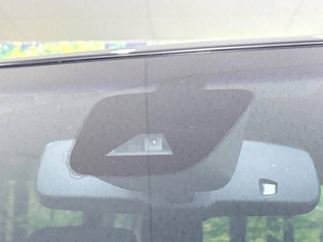 Nissan SERENA 2015-02 180788-6
