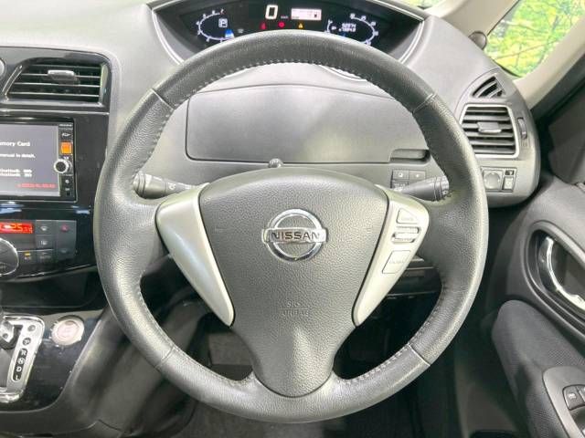Nissan SERENA 2015-02 180788-12