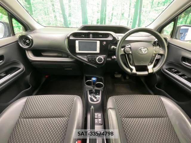 Toyota AQUA 2018-02 291839-1