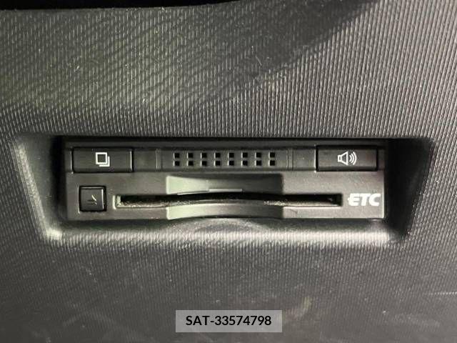Toyota AQUA 2018-02 291839-7