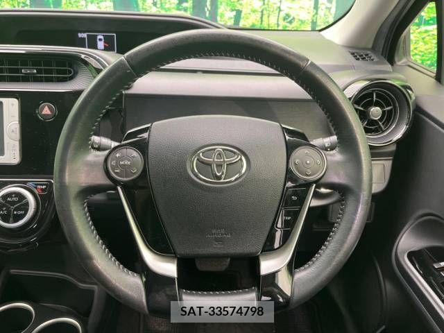 Toyota AQUA 2018-02 291839-11