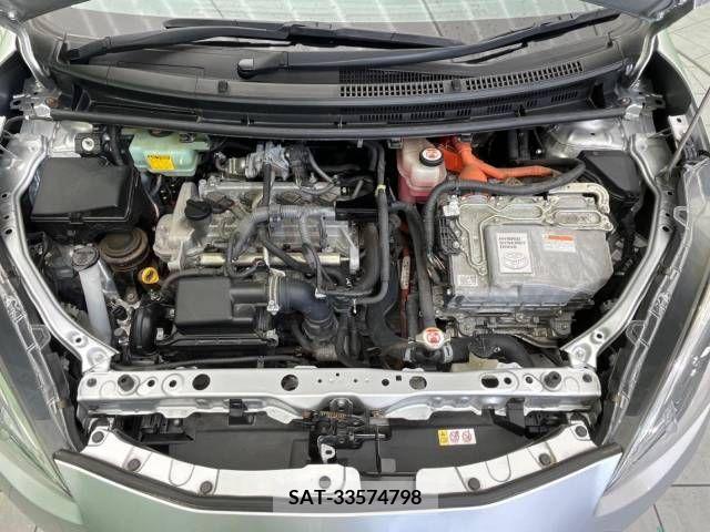 Toyota AQUA 2018-02 291839-19