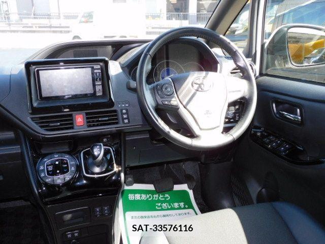 Toyota NOAH HYBRID 2018-11 201908-1
