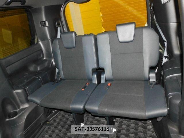 Toyota NOAH HYBRID 2018-11 201908-6