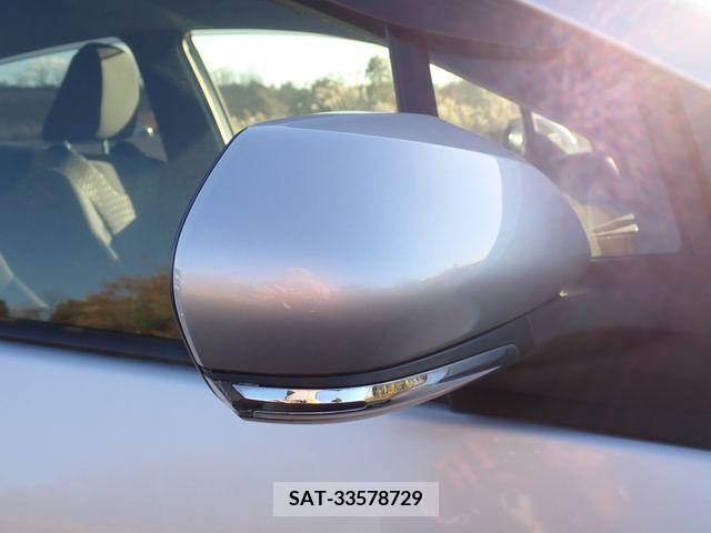 Toyota PRIUS 2018-11 202948-17