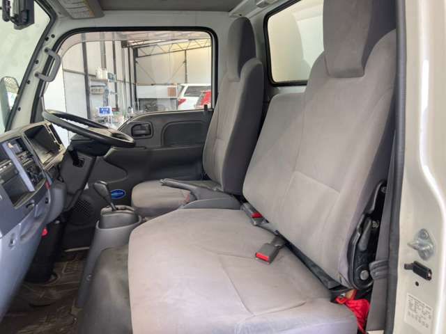 Isuzu ELF TRUCK 2014-06 9733-15