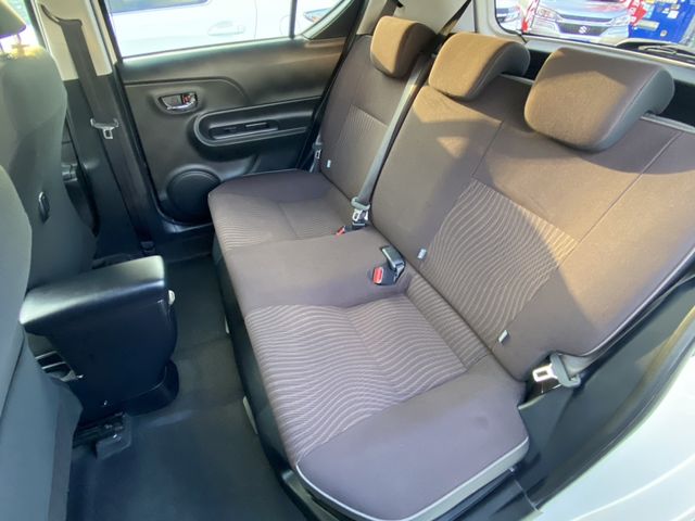 Toyota AQUA 2017-03 185763-22
