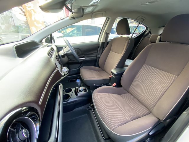 Toyota AQUA 2017-03 185763-24