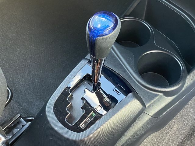 Toyota AQUA 2017-03 185763-9
