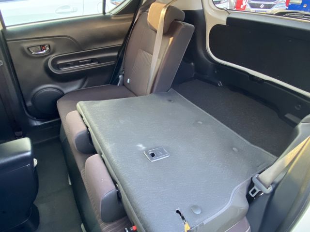 Toyota AQUA 2017-03 185763-21
