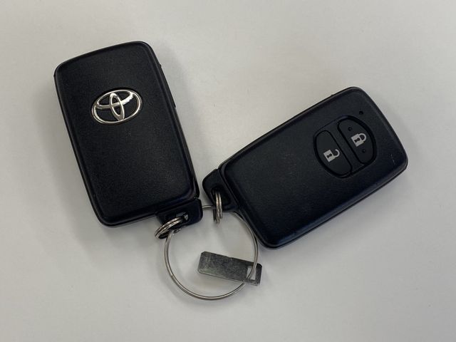 Toyota AQUA 2017-03 185763-29