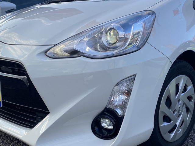 Toyota AQUA 2017-03 185763-4