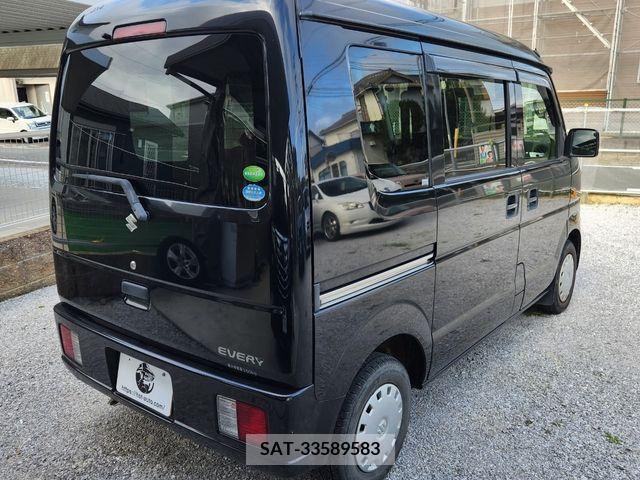 Suzuki EVERY 2014-09 348844-1